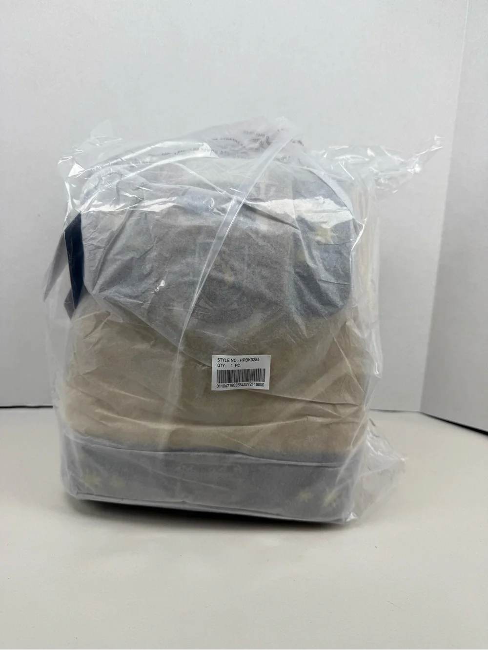 Loungefly nwt exclusive